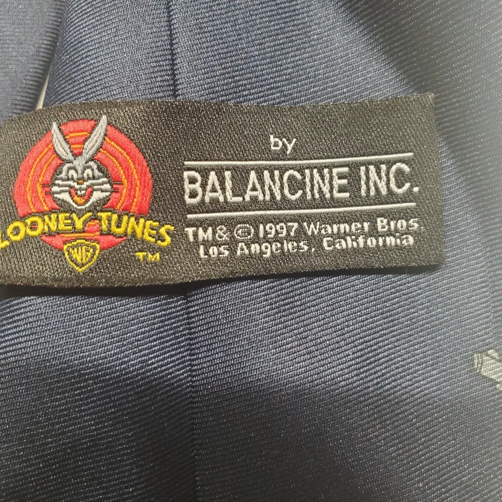 Looney Tunes VTG 1997 Warner Brothers Necktie Tasmanian Devil Driving‎ Friends